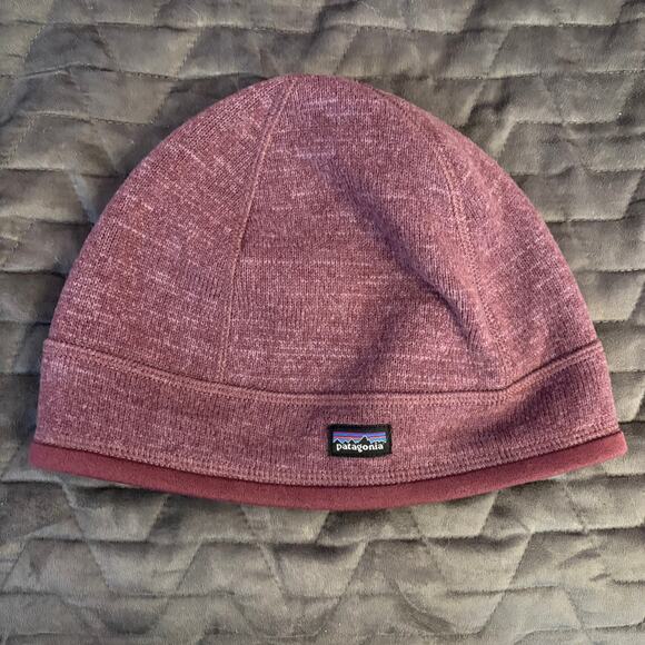 Patagonia Better Sweater Plum Beanie hat size M - Picture 1 of 4